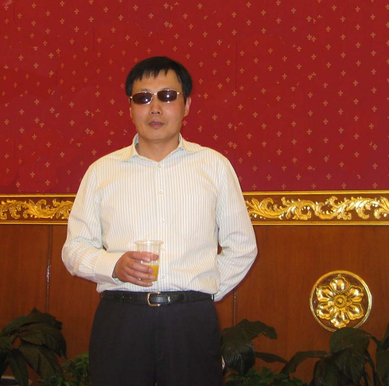 威胜的第二张照片--开封相亲服务中心