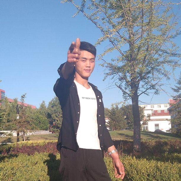 小受的第一张照片--开封相亲服务中心