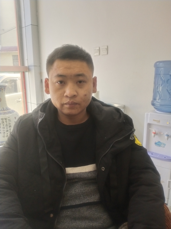 瞿波的第一张照片--开封相亲服务中心