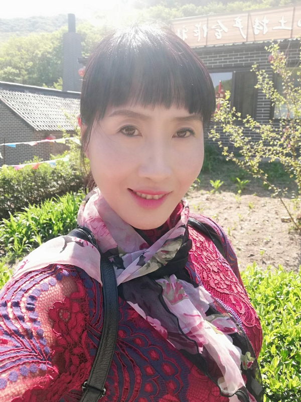 艳阳高照的第一张照片--开封相亲服务中心