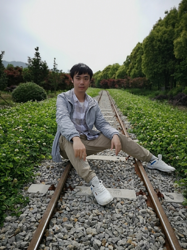 HCL的第一张照片--开封相亲服务中心