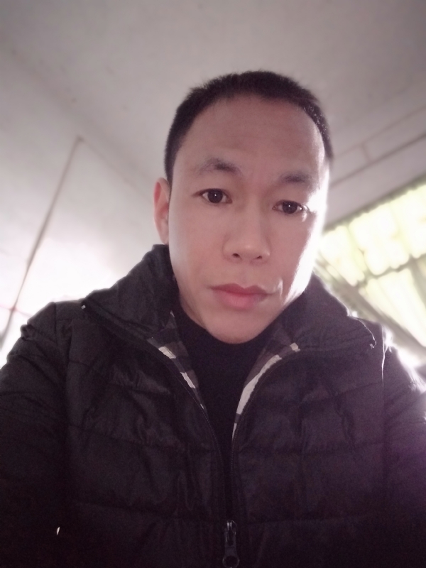 相信真爱的第一张照片--开封相亲服务中心