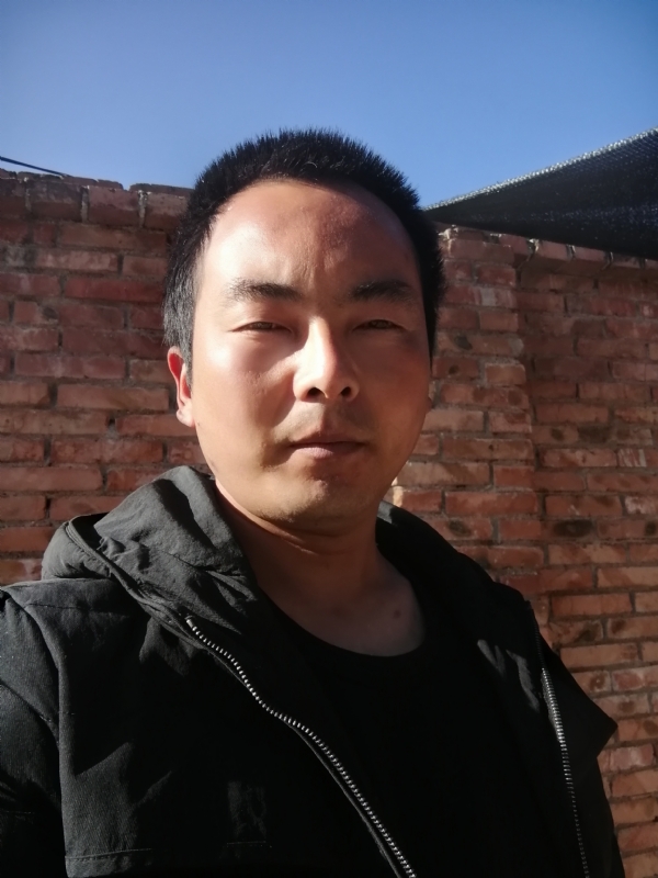 流年寂寞了谁的容颜的第一张照片--开封相亲服务中心