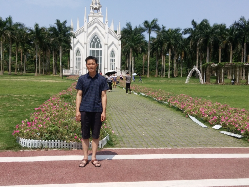 笑傲江南的第二张照片--开封相亲服务中心