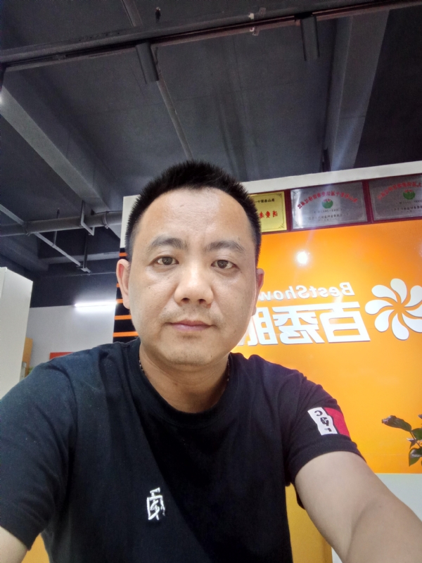 开心就好的第一张照片--开封相亲服务中心