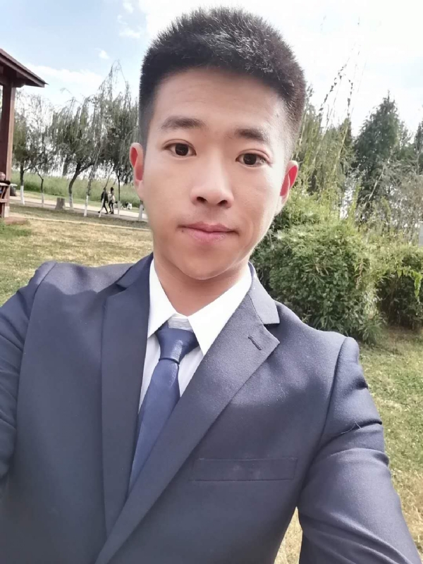 昌先生的第一张照片--开封相亲服务中心