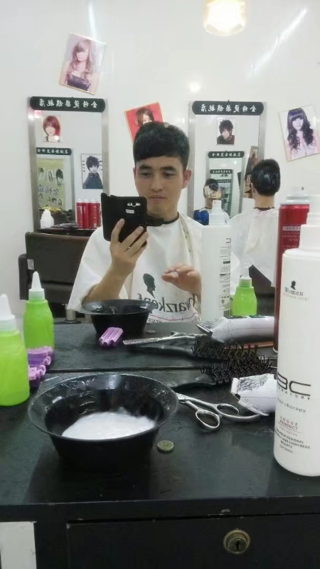 牛郎的第二张照片--开封相亲服务中心