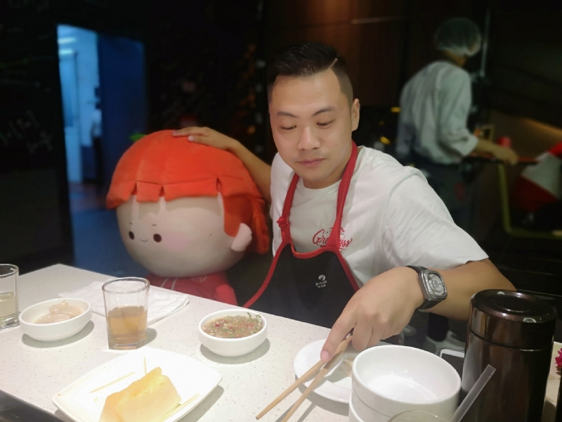 逆行的第一张照片--开封相亲服务中心