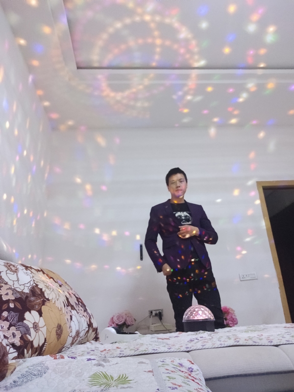 慕凡的第一张照片--开封相亲服务中心