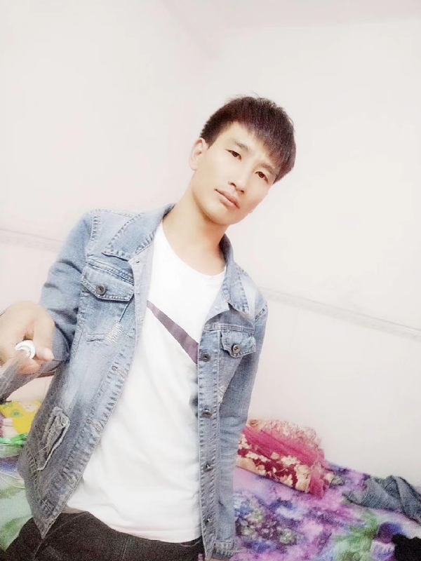 心好痛的第一张照片--开封相亲服务中心