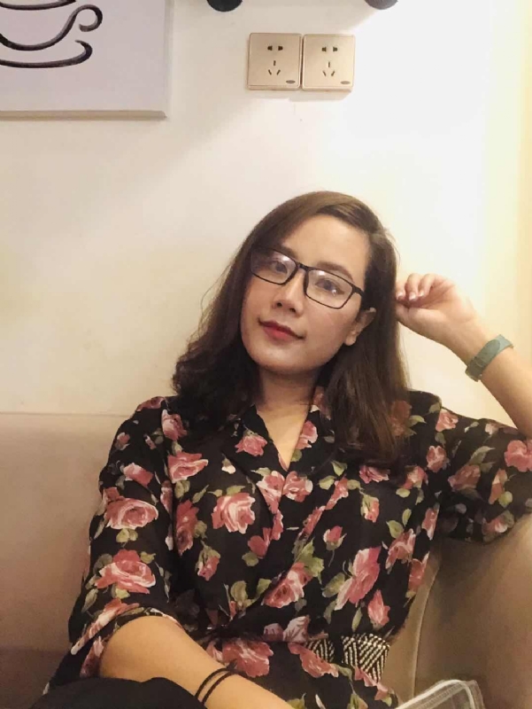 蝴蝶与蓝的第一张照片--开封相亲服务中心