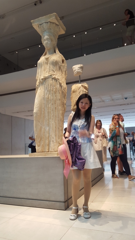 捻花微笑的第一张照片--开封相亲服务中心