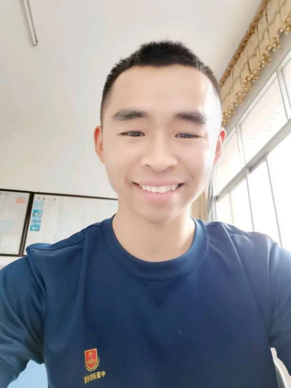 超超的第二张照片--开封相亲服务中心