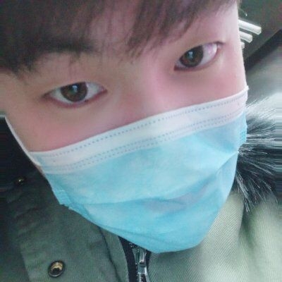 大学生的第一张照片--开封相亲服务中心