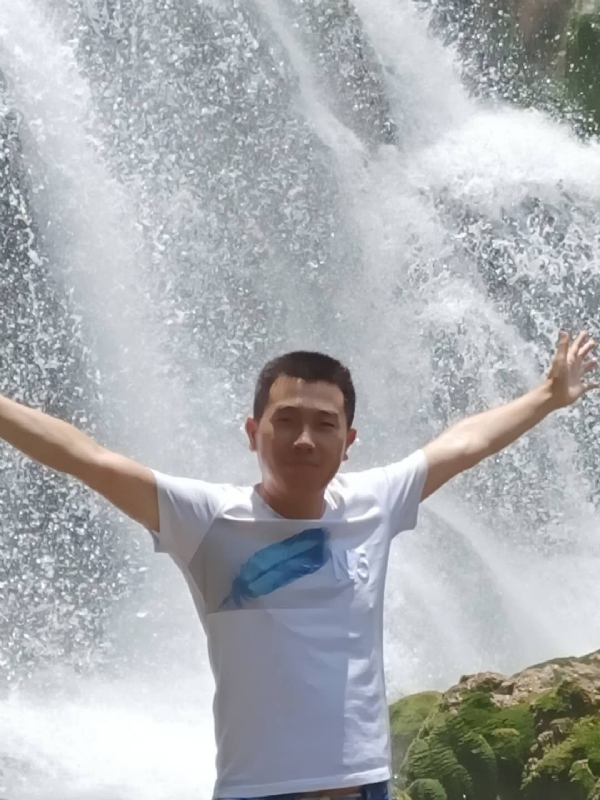 挪威森林的第一张照片--开封相亲服务中心