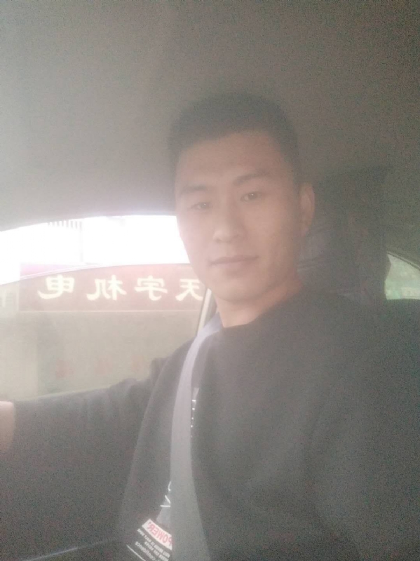 老鼠爱上猫的第一张照片--开封相亲服务中心