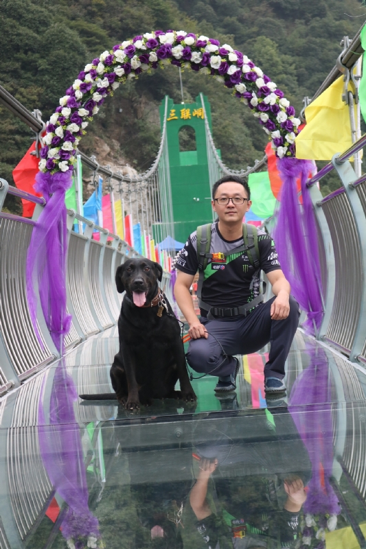 离人的第一张照片--开封相亲服务中心