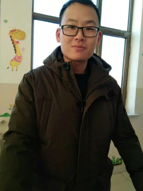 品上男人的第一张照片--开封相亲服务中心