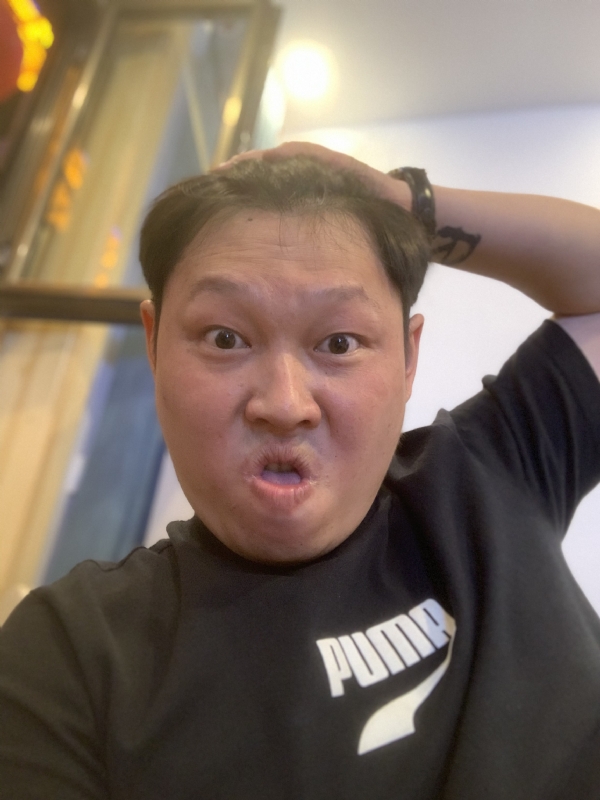 飞飞的第一张照片--开封相亲服务中心