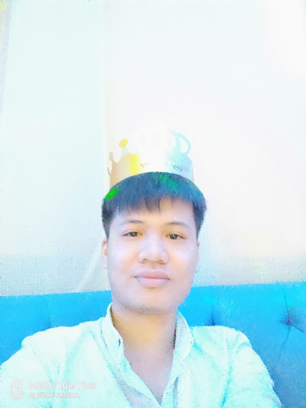 寻找另一半的第一张照片--开封相亲服务中心