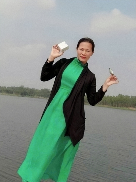 李梅的第三张照片--开封相亲服务中心