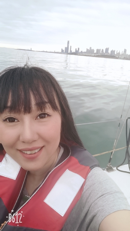 月的第二张照片--开封相亲服务中心