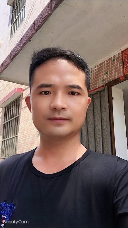 言飞的第二张照片--开封相亲服务中心