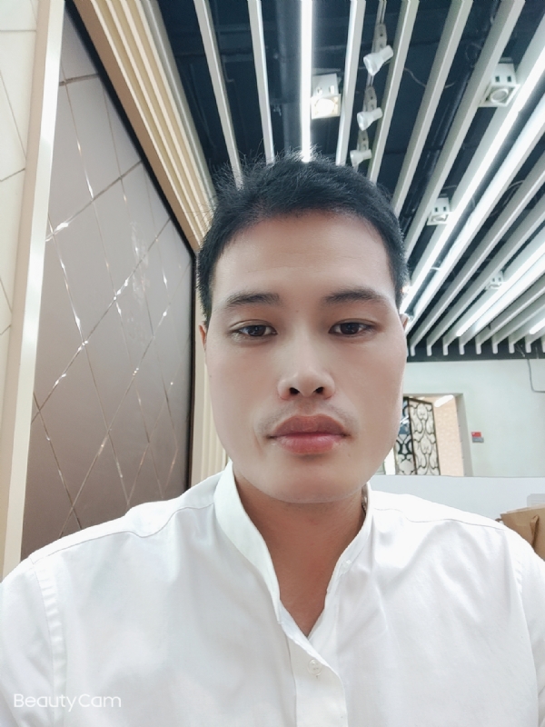 一米阳光的第二张照片--开封相亲服务中心