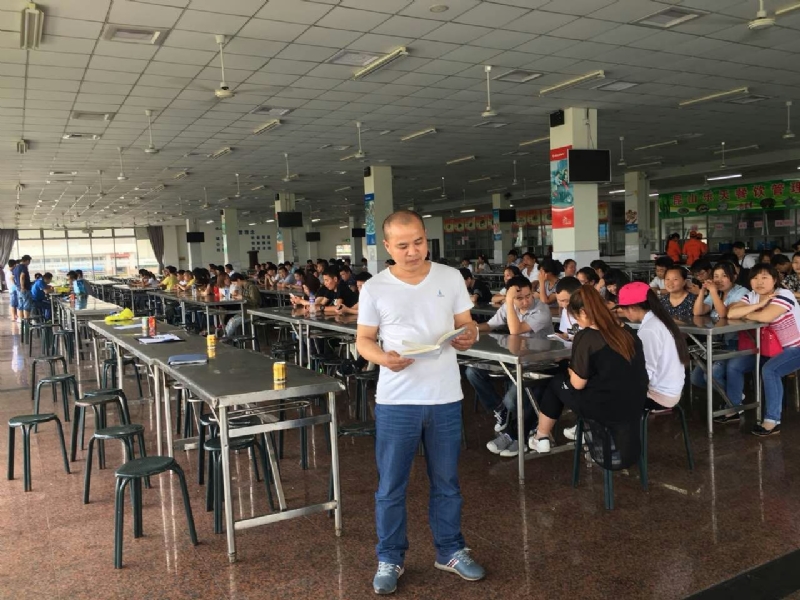 人在旅途的第二张照片--开封相亲服务中心