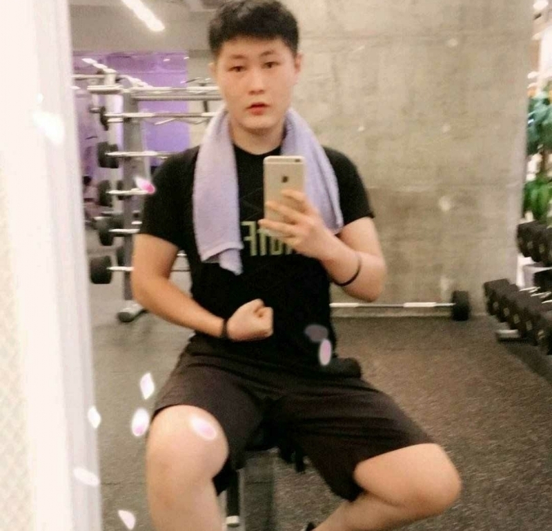 晚婚的第一张照片--开封相亲服务中心