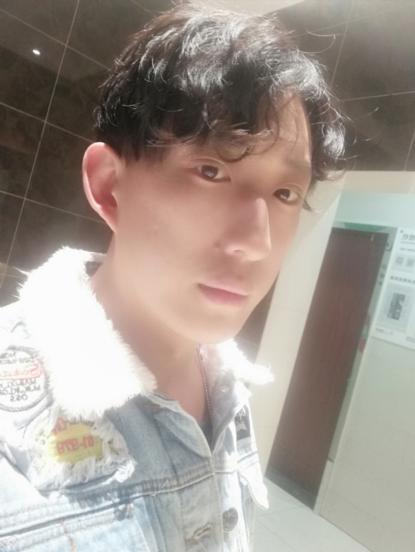 鲸落ii的第二张照片--开封相亲服务中心