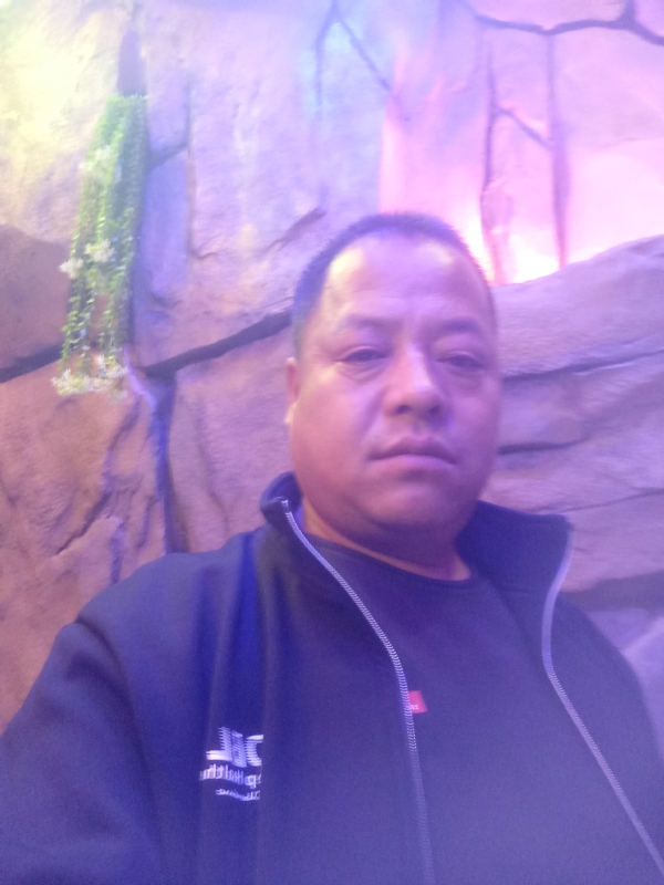 闯王的第一张照片--开封相亲服务中心