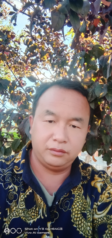 战狼的第一张照片--开封相亲服务中心