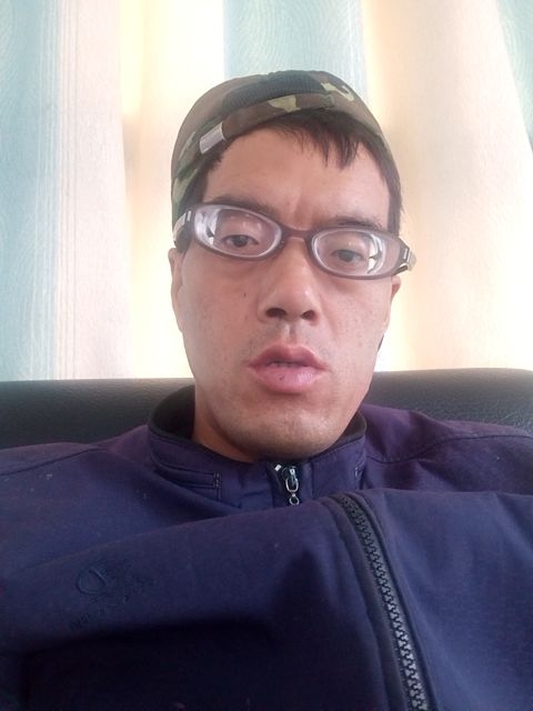 等待有缘人的第二张照片--开封相亲服务中心