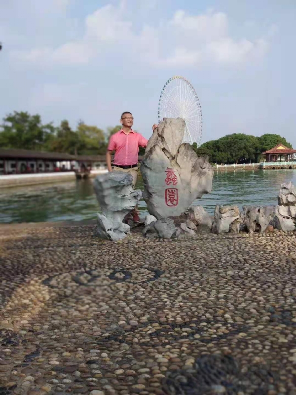 单翼天使的第一张照片--开封相亲服务中心
