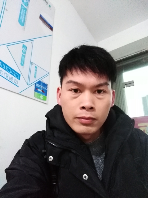 微笑的第一张照片--开封相亲服务中心