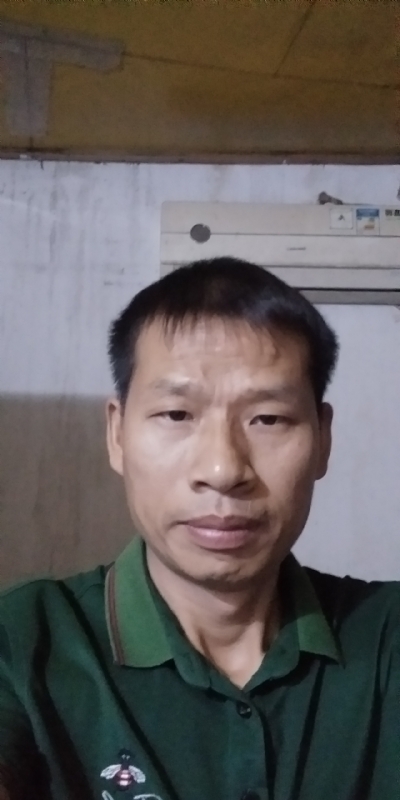 执着跋涉的第二张照片--开封相亲服务中心