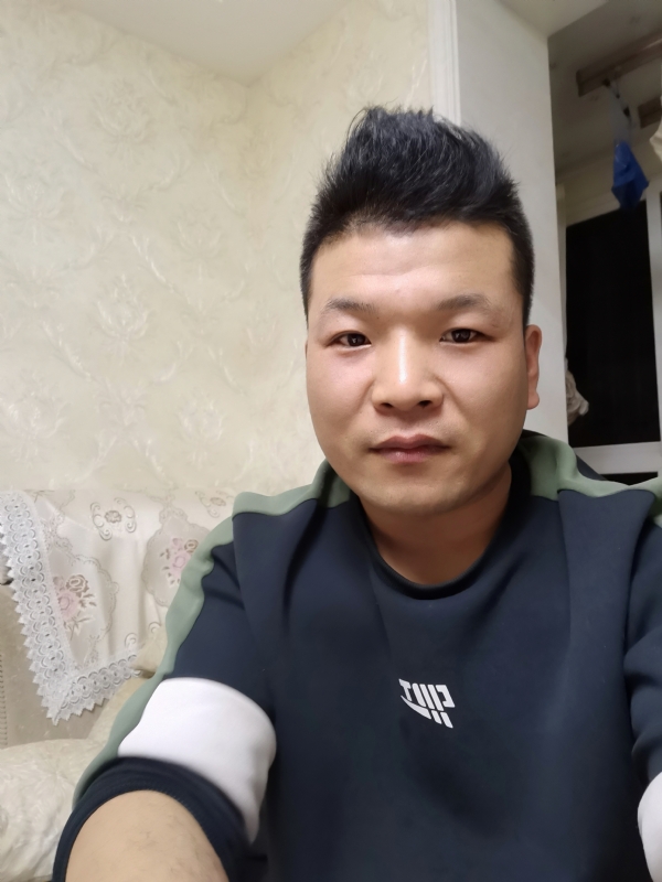 小猪猪的第一张照片--开封相亲服务中心