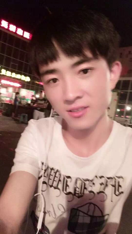 小先生的第一张照片--开封相亲服务中心