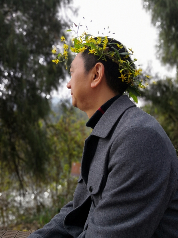 小白杨的第一张照片--开封相亲服务中心