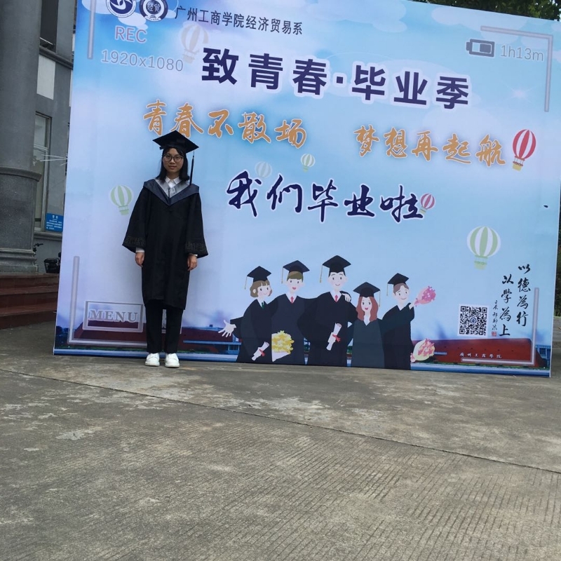 小小的第一张照片--开封相亲服务中心