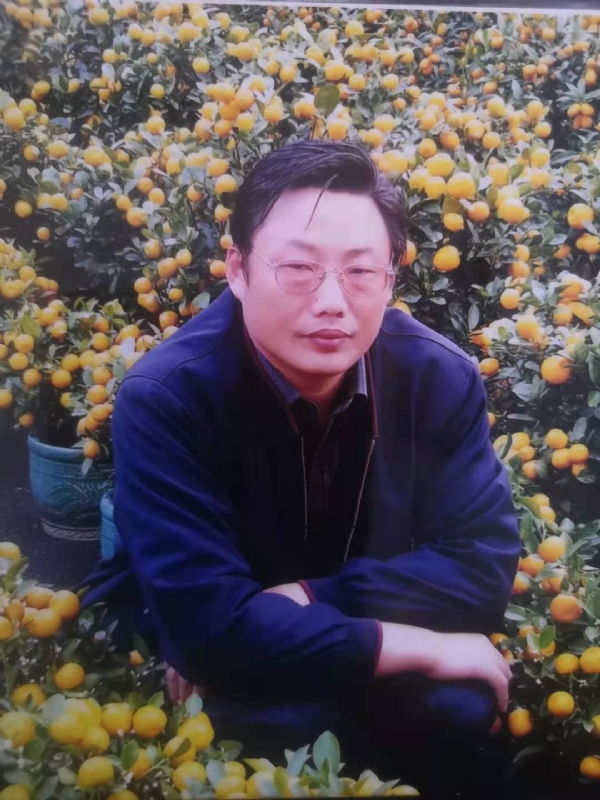 春雨的第一张照片--开封相亲服务中心