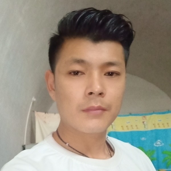 啊锋的第一张照片--开封相亲服务中心