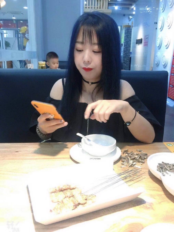 程程的第一张照片--开封相亲服务中心