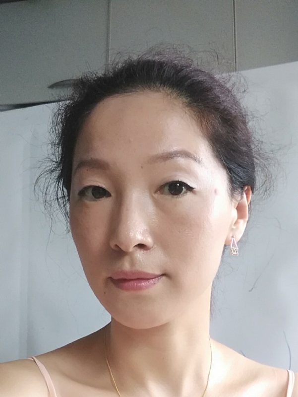 彼岸花的第一张照片--开封相亲服务中心