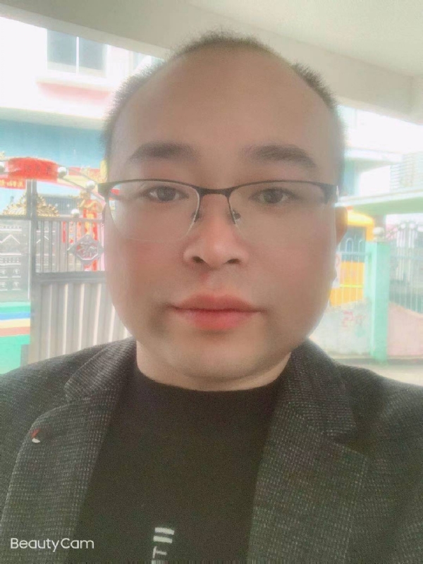 海阔凭鱼跃的第一张照片--开封相亲服务中心