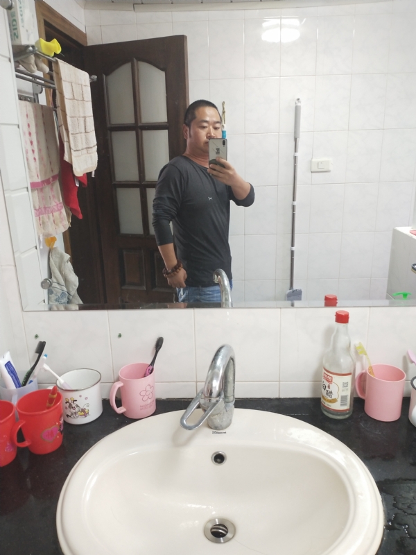 半世人间的第一张照片--开封相亲服务中心