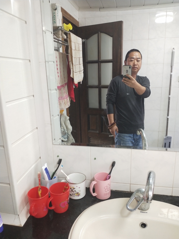 半世人间的第二张照片--开封相亲服务中心