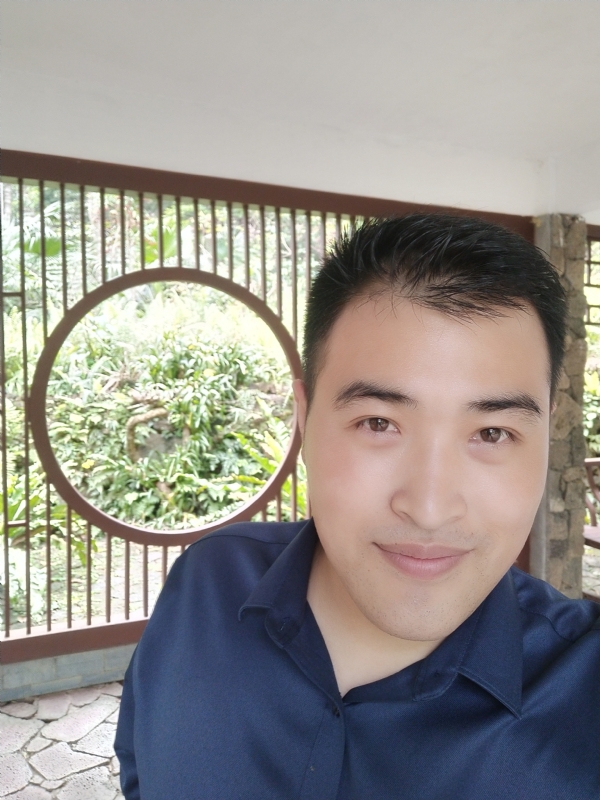 天涯漂泊客的第一张照片--开封相亲服务中心