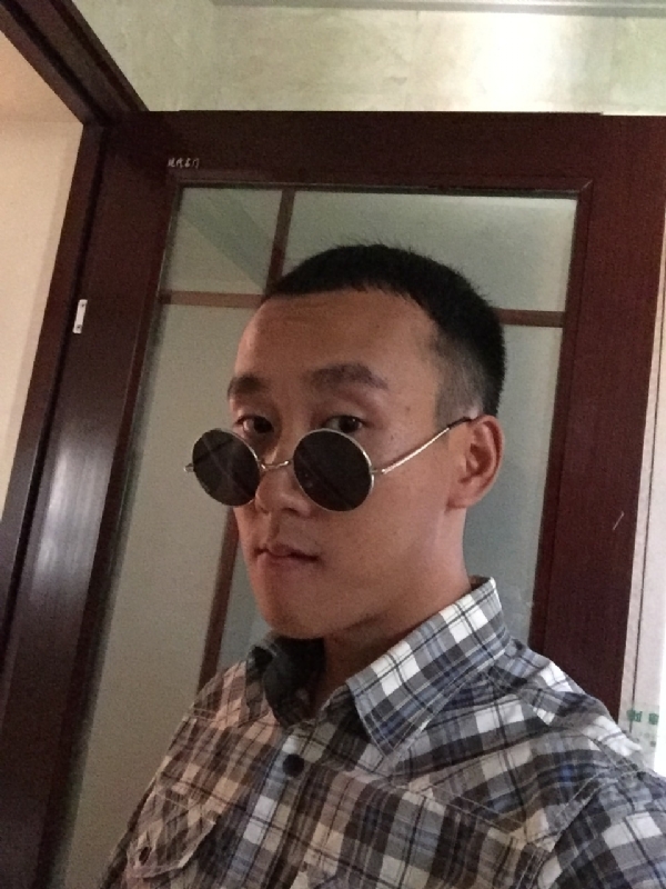 悲喜的第一张照片--开封相亲服务中心